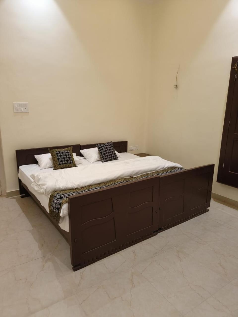 Heritage Haveli Varanasi Ngoại thất bức ảnh
